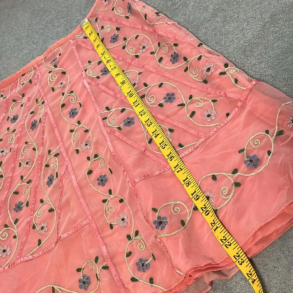 Fairy Floral Embroidered Skirt Size 2 Coquette Feminine Romantic Kawaii Spring